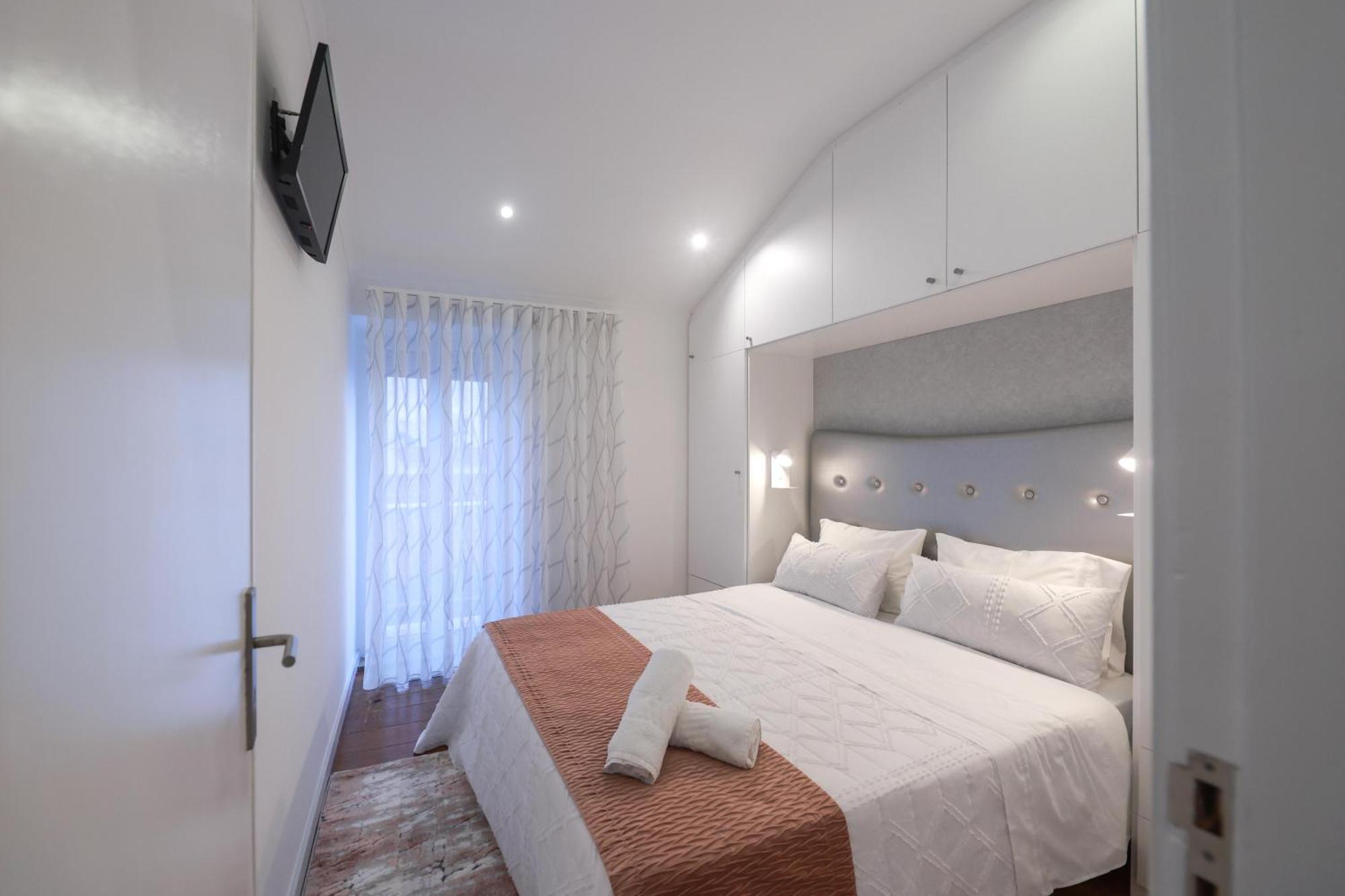 Guest House Abegorias Nazare Ngoại thất bức ảnh